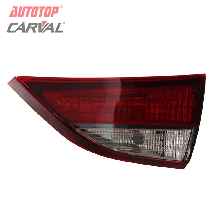 Hyundai Elantra 2013 aizmugures luktura montāža